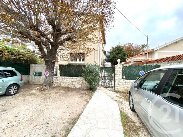 Afficher la photo en grand Appartement F5 à vendre - 5 pièces - 85.73 m2 - TOULON - 83 - PROVENCE-ALPES-COTE-D-AZUR - Century 21 Cap Sicié Immobilier
