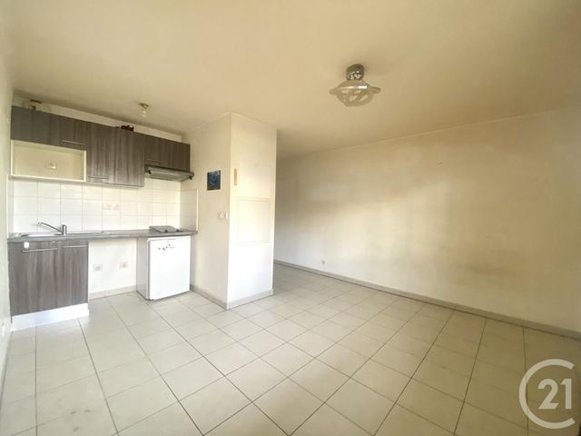 Appartement T1 à vendre - 1 pièce - 28.1 m2 - LA SEYNE SUR MER - 83 - PROVENCE-ALPES-COTE-D-AZUR - Century 21 Cap Sicié Immobilier