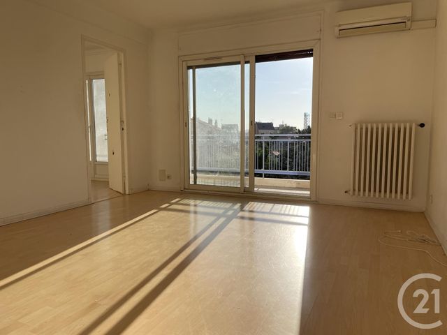 Appartement F3 à vendre - 3 pièces - 73.15 m2 - LA SEYNE SUR MER - 83 - PROVENCE-ALPES-COTE-D-AZUR - Century 21 Cap Sicié Immobilier