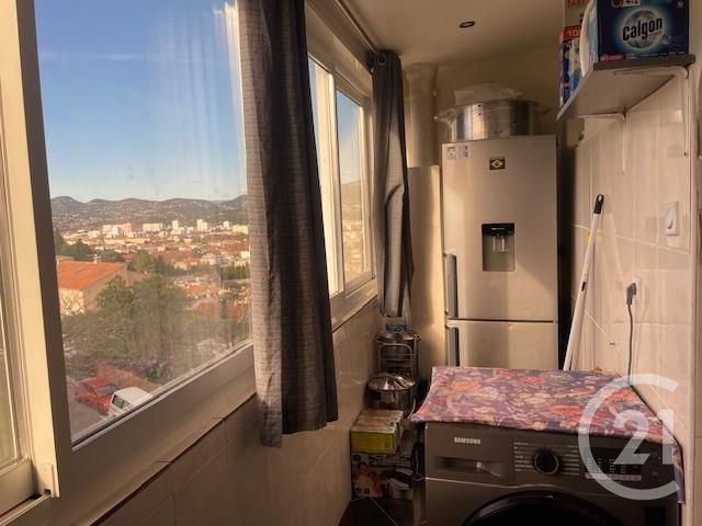 Appartement F5 à vendre - 5 pièces - 76.89 m2 - LA SEYNE SUR MER - 83 - PROVENCE-ALPES-COTE-D-AZUR - Century 21 Cap Sicié Immobilier