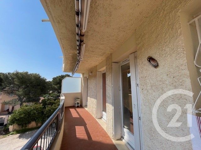 Appartement F1 à vendre - 1 pièce - 34.0 m2 - LA SEYNE SUR MER - 83 - PROVENCE-ALPES-COTE-D-AZUR - Century 21 Cap Sicié Immobilier