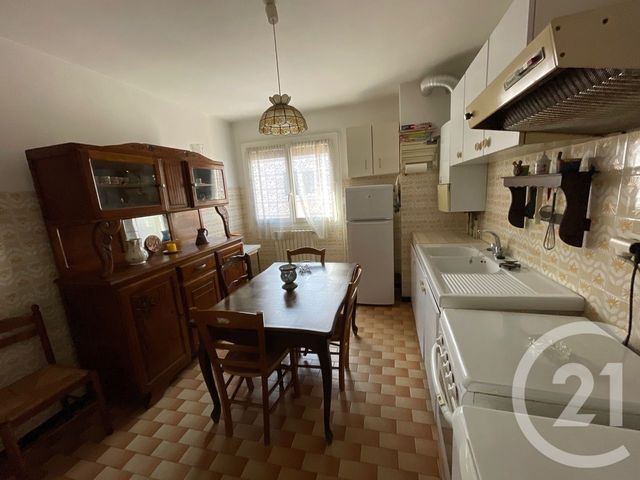 Appartement F3 à vendre - 3 pièces - 73.32 m2 - LA SEYNE SUR MER - 83 - PROVENCE-ALPES-COTE-D-AZUR - Century 21 Cap Sicié Immobilier