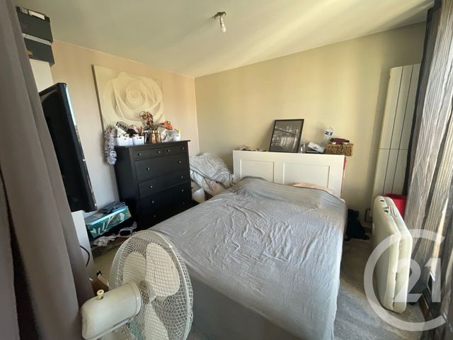 Appartement T4 à vendre - 4 pièces - 83.64 m2 - LA SEYNE SUR MER - 83 - PROVENCE-ALPES-COTE-D-AZUR - Century 21 Cap Sicié Immobilier