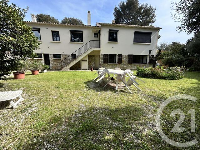 maison à vendre - 10 pièces - 246.72 m2 - LA SEYNE SUR MER - 83 - PROVENCE-ALPES-COTE-D-AZUR - Century 21 Cap Sicié Immobilier