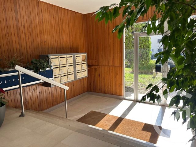 Appartement T2 à vendre - 2 pièces - 58.52 m2 - LA SEYNE SUR MER - 83 - PROVENCE-ALPES-COTE-D-AZUR - Century 21 Cap Sicié Immobilier