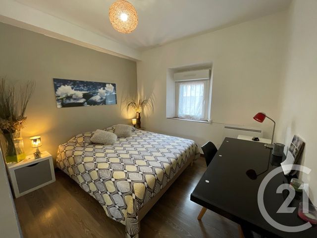 Afficher la photo en grand Appartement F3 à vendre - 3 pièces - 64.1 m2 - LA SEYNE SUR MER - 83 - PROVENCE-ALPES-COTE-D-AZUR - Century 21 Cap Sicié Immobilier