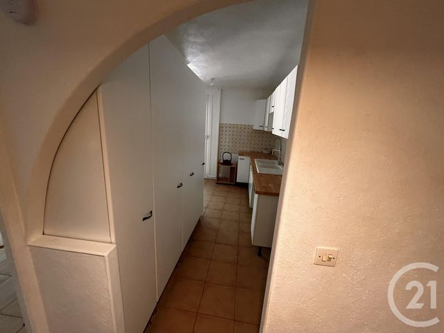 Appartement F5 à vendre - 5 pièces - 79.88 m2 - LA SEYNE SUR MER - 83 - PROVENCE-ALPES-COTE-D-AZUR - Century 21 Cap Sicié Immobilier