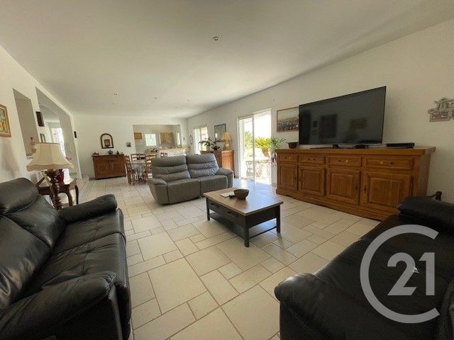 maison à vendre - 8 pièces - 223.77 m2 - LA SEYNE SUR MER - 83 - PROVENCE-ALPES-COTE-D-AZUR - Century 21 Cap Sicié Immobilier