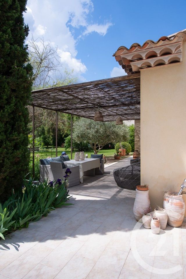 maison à vendre - 6 pièces - 173.6 m2 - CAMPS LA SOURCE - 83 - PROVENCE-ALPES-COTE-D-AZUR - Century 21 Cap Sicié Immobilier