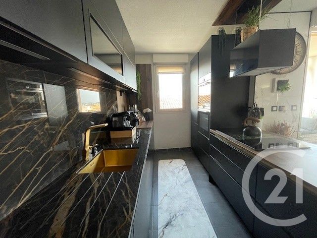 Appartement F4 à vendre - 4 pièces - 83.1 m2 - LA SEYNE SUR MER - 83 - PROVENCE-ALPES-COTE-D-AZUR - Century 21 Cap Sicié Immobilier