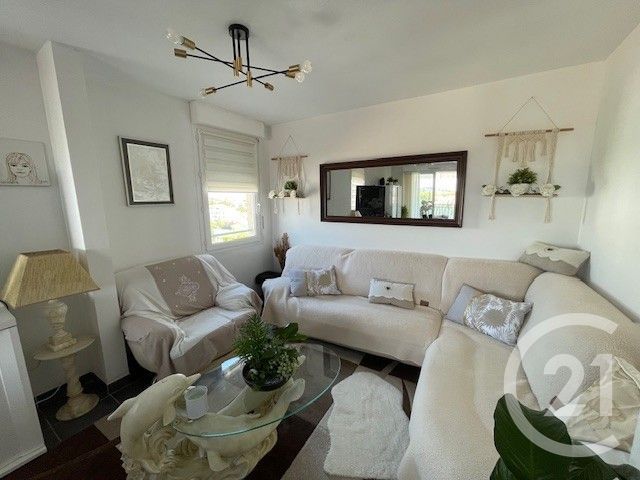 Appartement F4 à vendre - 4 pièces - 83.1 m2 - LA SEYNE SUR MER - 83 - PROVENCE-ALPES-COTE-D-AZUR - Century 21 Cap Sicié Immobilier