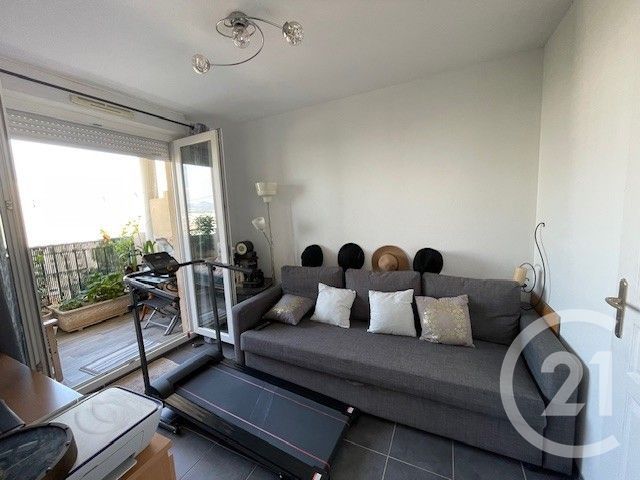 Appartement F4 à vendre - 4 pièces - 83.1 m2 - LA SEYNE SUR MER - 83 - PROVENCE-ALPES-COTE-D-AZUR - Century 21 Cap Sicié Immobilier