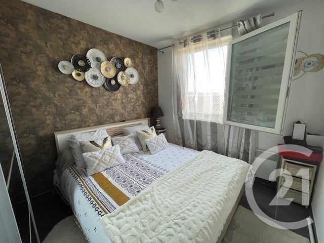 Appartement F4 à vendre - 4 pièces - 83.1 m2 - LA SEYNE SUR MER - 83 - PROVENCE-ALPES-COTE-D-AZUR - Century 21 Cap Sicié Immobilier