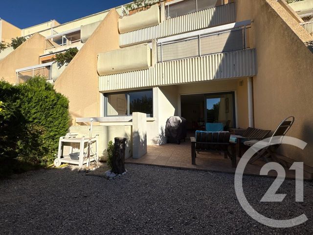 Appartement F3 à vendre - 3 pièces - 77.3 m2 - ST MANDRIER SUR MER - 83 - PROVENCE-ALPES-COTE-D-AZUR - Century 21 Cap Sicié Immobilier