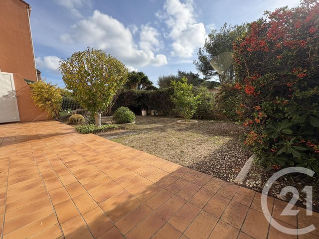 Appartement à vendre - 2 pièces - 60.0 m2 - LA SEYNE SUR MER - 83 - PROVENCE-ALPES-COTE-D-AZUR - Century 21 Cap Sicié Immobilier