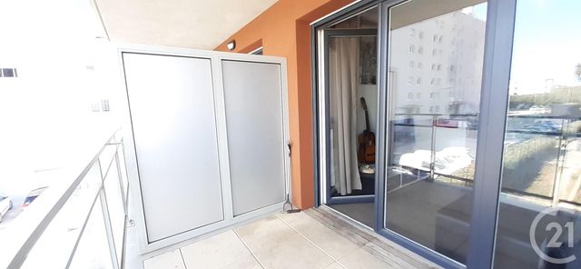 Afficher la photo en grand Appartement T2 à vendre - 2 pièces - 38.5 m2 - LA SEYNE SUR MER - 83 - PROVENCE-ALPES-COTE-D-AZUR - Century 21 Cap Sicié Immobilier