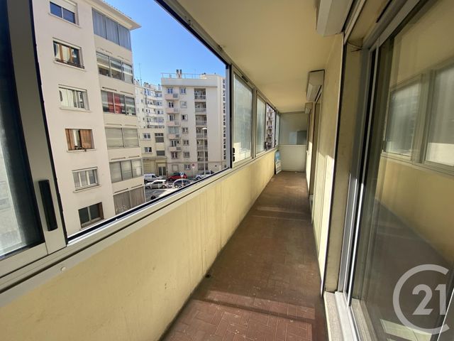 Afficher la photo en grand Appartement T2 à vendre - 2 pièces - 47.54 m2 - TOULON - 83 - PROVENCE-ALPES-COTE-D-AZUR - Century 21 Cap Sicié Immobilier
