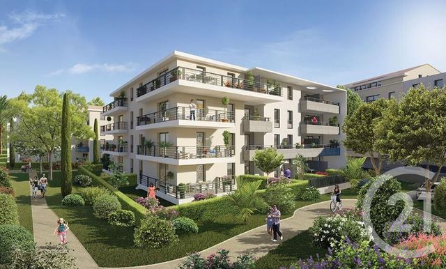 Afficher la photo en grand Appartement T4 à vendre - 4 pièces - 83.9 m2 - SIX FOURS LES PLAGES - 83 - PROVENCE-ALPES-COTE-D-AZUR - Century 21 Cap Sicié Immobilier