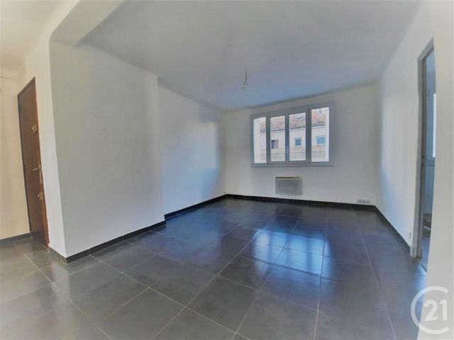 Appartement T3 à vendre - 3 pièces - 49.18 m2 - LA SEYNE SUR MER - 83 - PROVENCE-ALPES-COTE-D-AZUR - Century 21 Cap Sicié Immobilier Appartement T3 à vendre - 3 pièces - 49.18 m2 - LA SEYNE SUR MER - 83 - PROVENCE-ALPES-COTE-D-AZUR - Century 21 Cap Sicié Immobilier