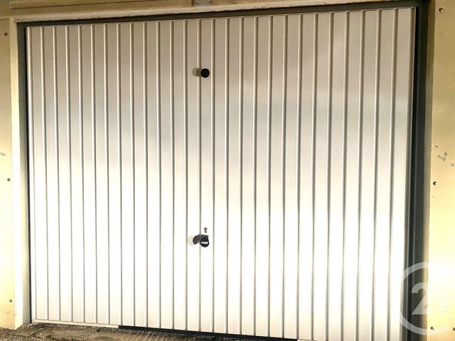 Afficher la photo en grand parking à vendre - 14.2 m2 - LA SEYNE SUR MER - 83 - PROVENCE-ALPES-COTE-D-AZUR - Century 21 Cap Sicié Immobilier
