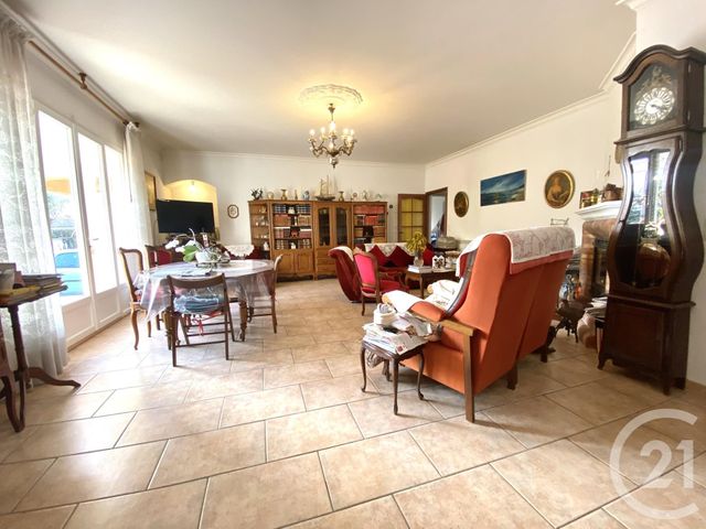 Afficher la photo en grand maison à vendre - 11 pièces - 235.0 m2 - LA SEYNE SUR MER - 83 - PROVENCE-ALPES-COTE-D-AZUR - Century 21 Cap Sicié Immobilier