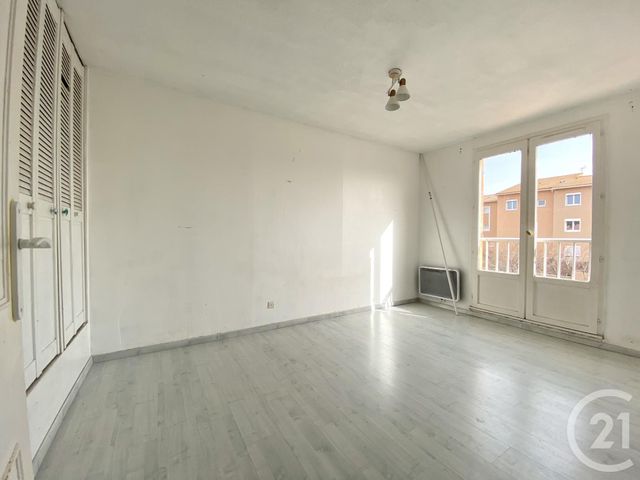 Afficher la photo en grand Appartement F4 à vendre - 4 pièces - 81.17 m2 - LA SEYNE SUR MER - 83 - PROVENCE-ALPES-COTE-D-AZUR - Century 21 Cap Sicié Immobilier