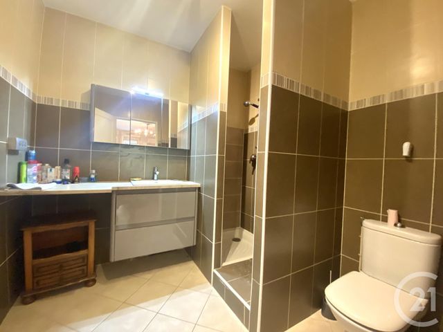 Afficher la photo en grand Appartement F2 à vendre - 2 pièces - 44.0 m2 - LA SEYNE SUR MER - 83 - PROVENCE-ALPES-COTE-D-AZUR - Century 21 Cap Sicié Immobilier