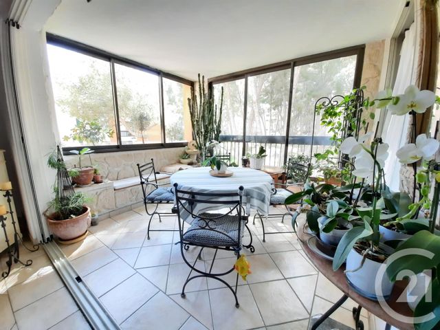 Afficher la photo en grand Appartement T5 à vendre - 5 pièces - 98.06 m2 - LA SEYNE SUR MER - 83 - PROVENCE-ALPES-COTE-D-AZUR - Century 21 Cap Sicié Immobilier
