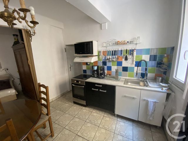 Afficher la photo en grand Studio à vendre - 1 pièce - 27.55 m2 - LA SEYNE SUR MER - 83 - PROVENCE-ALPES-COTE-D-AZUR - Century 21 Cap Sicié Immobilier