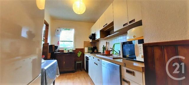Appartement F4 à vendre - 4 pièces - 75.72 m2 - OLLIOULES - 83 - PROVENCE-ALPES-COTE-D-AZUR - Century 21 Cap Sicié Immobilier Appartement F4 à vendre - 4 pièces - 75.72 m2 - OLLIOULES - 83 - PROVENCE-ALPES-COTE-D-AZUR - Century 21 Cap Sicié Immobilier
