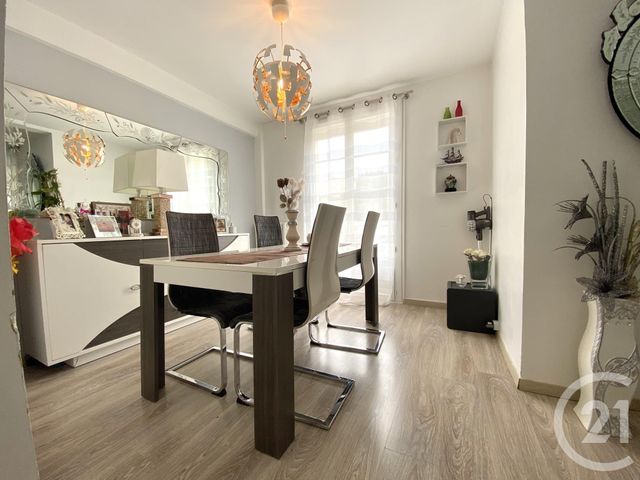 Appartement T4 à vendre - 4 pièces - 77.42 m2 - LA SEYNE SUR MER - 83 - PROVENCE-ALPES-COTE-D-AZUR - Century 21 Cap Sicié Immobilier Appartement T4 à vendre - 4 pièces - 77.42 m2 - LA SEYNE SUR MER - 83 - PROVENCE-ALPES-COTE-D-AZUR - Century 21 Cap Sicié Immobilier
