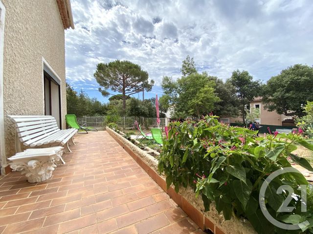 Afficher la photo en grand maison à vendre - 8 pièces - 204.69 m2 - SIX FOURS LES PLAGES - 83 - PROVENCE-ALPES-COTE-D-AZUR - Century 21 Cap Sicié Immobilier