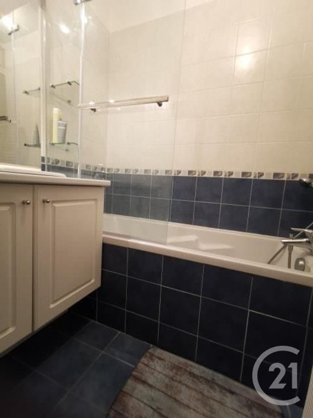 Appartement T2 à louer - 2 pièces - 41.18 m2 - LA SEYNE SUR MER - 83 - PROVENCE-ALPES-COTE-D-AZUR - Century 21 Cap Sicié Immobilier Appartement T2 à louer - 2 pièces - 41.18 m2 - LA SEYNE SUR MER - 83 - PROVENCE-ALPES-COTE-D-AZUR - Century 21 Cap Sicié Immobilier