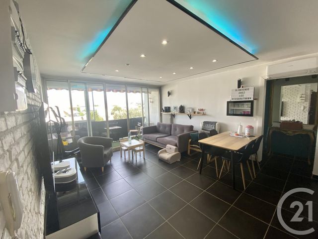 Afficher la photo en grand Appartement T4 à vendre - 4 pièces - 63.72 m2 - LA SEYNE SUR MER - 83 - PROVENCE-ALPES-COTE-D-AZUR - Century 21 Cap Sicié Immobilier