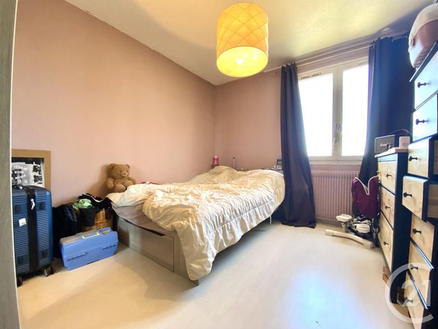 Afficher la photo en grand Appartement F4 à vendre - 4 pièces - 82.69 m2 - LA SEYNE SUR MER - 83 - PROVENCE-ALPES-COTE-D-AZUR - Century 21 Cap Sicié Immobilier