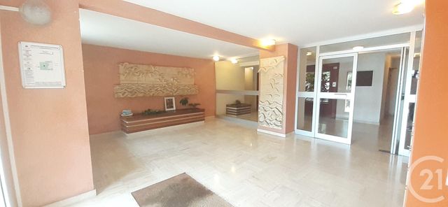Afficher la photo en grand Appartement F1 à vendre - 1 pièce - 20.3 m2 - ST MANDRIER SUR MER - 83 - PROVENCE-ALPES-COTE-D-AZUR - Century 21 Cap Sicié Immobilier