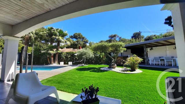 Afficher la photo en grand maison à vendre - 6 pièces - 200.0 m2 - LA SEYNE SUR MER - 83 - PROVENCE-ALPES-COTE-D-AZUR - Century 21 Cap Sicié Immobilier