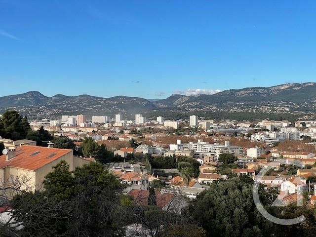 Appartement F5 à vendre - 5 pièces - 76.89 m2 - LA SEYNE SUR MER - 83 - PROVENCE-ALPES-COTE-D-AZUR - Century 21 Cap Sicié Immobilier