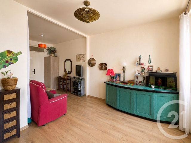 Appartement F2 à vendre - 2 pièces - 46.75 m2 - LA SEYNE SUR MER - 83 - PROVENCE-ALPES-COTE-D-AZUR - Century 21 Cap Sicié Immobilier