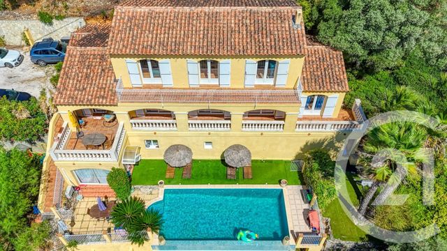 maison à vendre - 10 pièces - 221.26 m2 - OLLIOULES - 83 - PROVENCE-ALPES-COTE-D-AZUR - Century 21 Cap Sicié Immobilier
