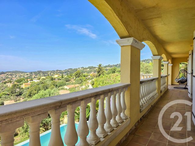maison à vendre - 10 pièces - 221.26 m2 - OLLIOULES - 83 - PROVENCE-ALPES-COTE-D-AZUR - Century 21 Cap Sicié Immobilier