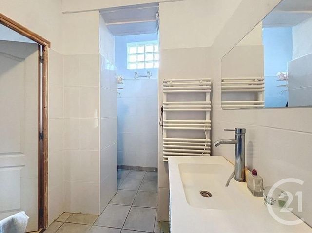 Appartement à vendre - 3 pièces - 47.45 m2 - LA SEYNE SUR MER - 83 - PROVENCE-ALPES-COTE-D-AZUR - Century 21 Cap Sicié Immobilier