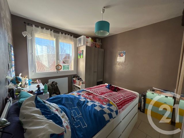 Appartement à vendre - 4 pièces - 66.05 m2 - LA SEYNE SUR MER - 83 - PROVENCE-ALPES-COTE-D-AZUR - Century 21 Cap Sicié Immobilier