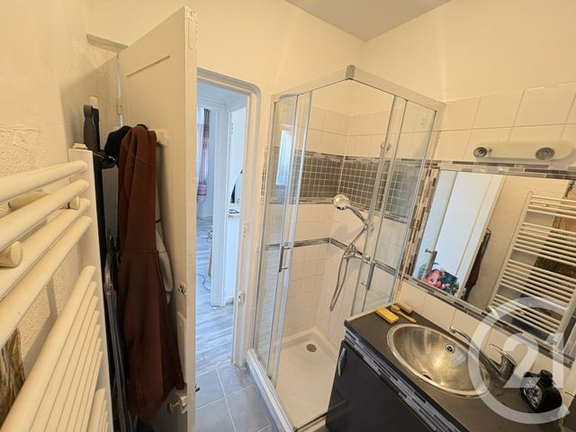 Appartement F2 à vendre - 2 pièces - 35.11 m2 - LA SEYNE SUR MER - 83 - PROVENCE-ALPES-COTE-D-AZUR - Century 21 Cap Sicié Immobilier