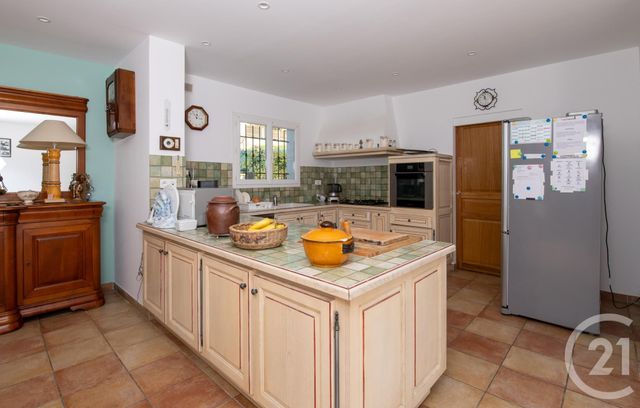 maison à vendre - 8 pièces - 211.52 m2 - OLLIOULES - 83 - PROVENCE-ALPES-COTE-D-AZUR - Century 21 Cap Sicié Immobilier