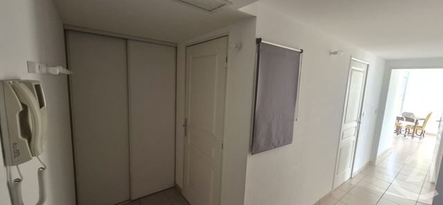 Appartement F3 à vendre - 3 pièces - 72.03 m2 - LA SEYNE SUR MER - 83 - PROVENCE-ALPES-COTE-D-AZUR - Century 21 Cap Sicié Immobilier