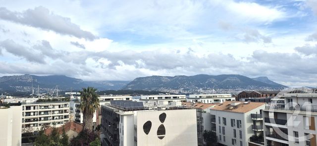 Appartement F3 à vendre - 3 pièces - 72.03 m2 - LA SEYNE SUR MER - 83 - PROVENCE-ALPES-COTE-D-AZUR - Century 21 Cap Sicié Immobilier