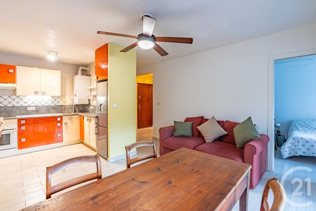 Appartement T2 à vendre - 2 pièces - 38.85 m2 - ST MANDRIER SUR MER - 83 - PROVENCE-ALPES-COTE-D-AZUR - Century 21 Cap Sicié Immobilier