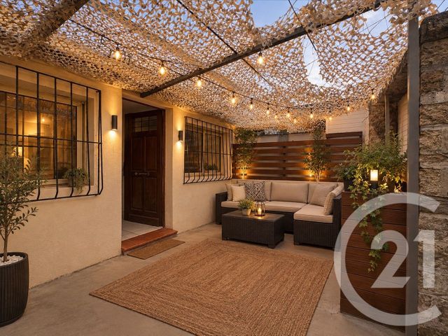 Appartement F3 à vendre - 3 pièces - 60.83 m2 - LA SEYNE SUR MER - 83 - PROVENCE-ALPES-COTE-D-AZUR - Century 21 Cap Sicié Immobilier