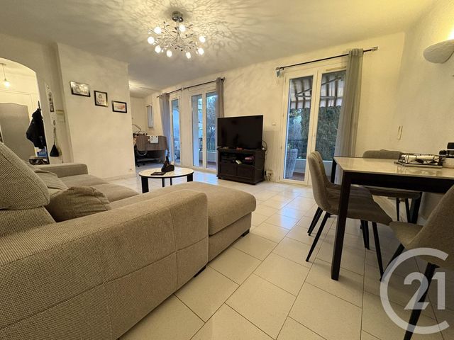 Appartement F4 à vendre - 4 pièces - 70.0 m2 - LA SEYNE SUR MER - 83 - PROVENCE-ALPES-COTE-D-AZUR - Century 21 Cap Sicié Immobilier